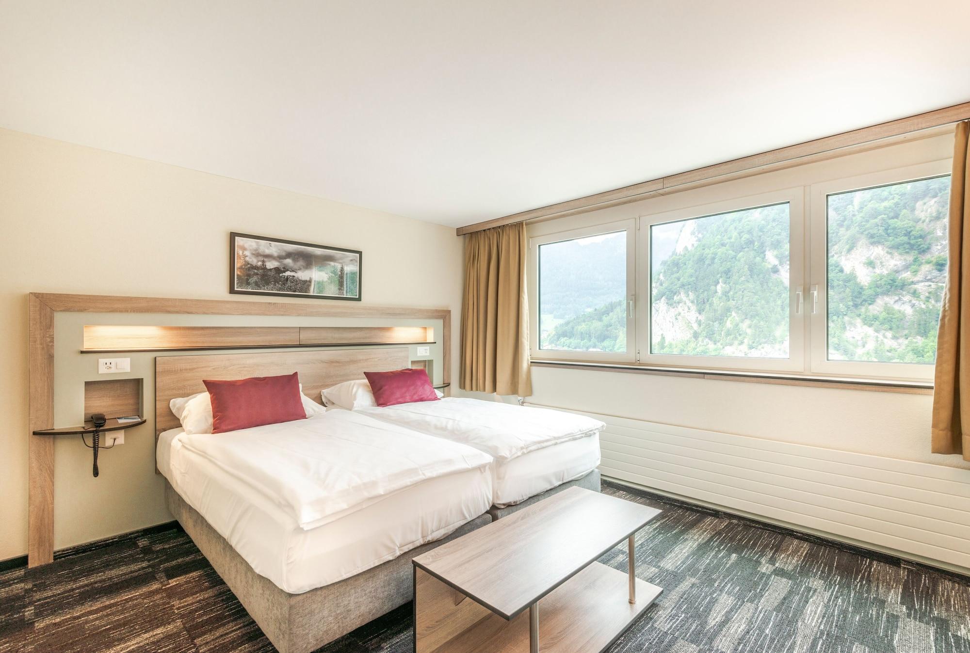 Metropole 4*