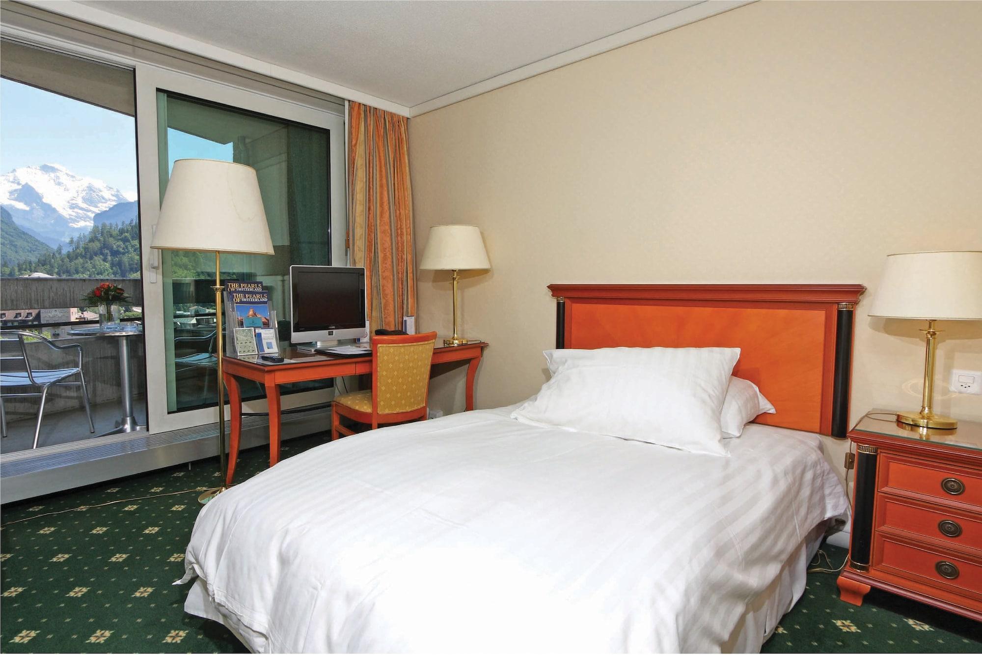 Metropole Hotel