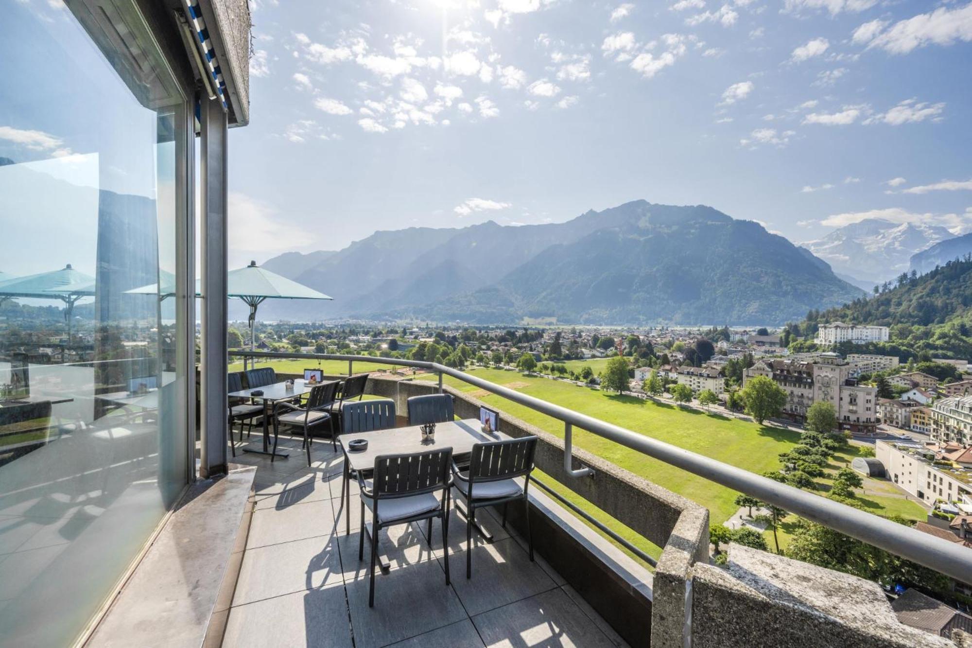 Metropole Hotel 4*